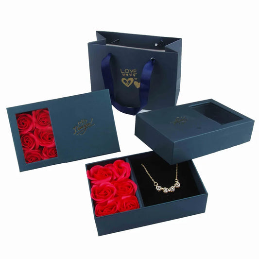 Coffret 6 Roses éternelle avec collier